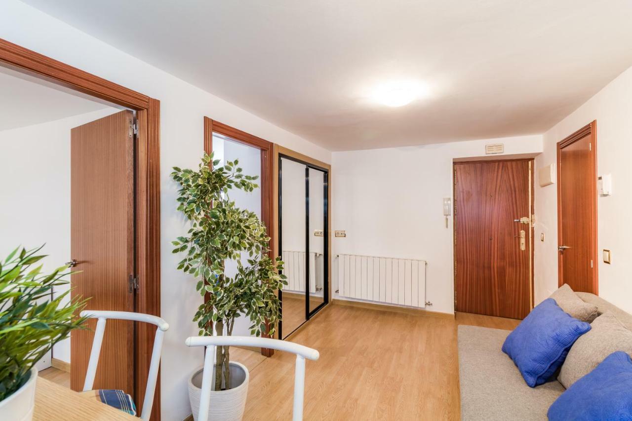 Pyr Select Plaza Eliptica I Apartment Мадрид Екстериор снимка